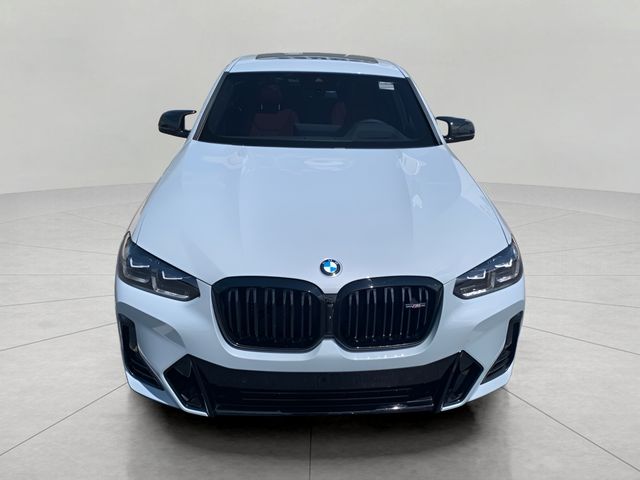 2025 BMW X4 M40i