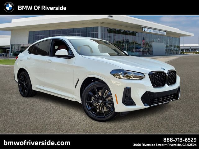 2025 BMW X4 xDrive30i