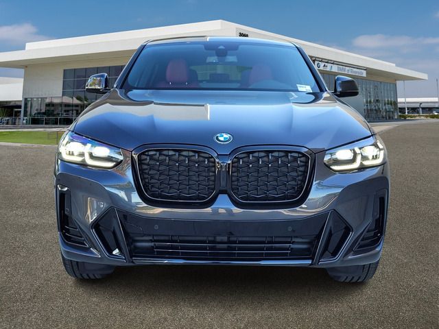 2025 BMW X4 xDrive30i