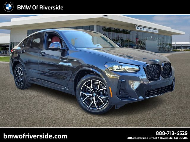 2025 BMW X4 xDrive30i