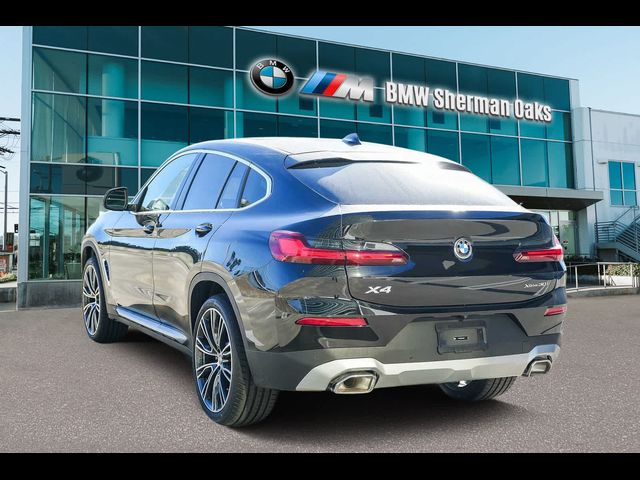 2025 BMW X4 xDrive30i