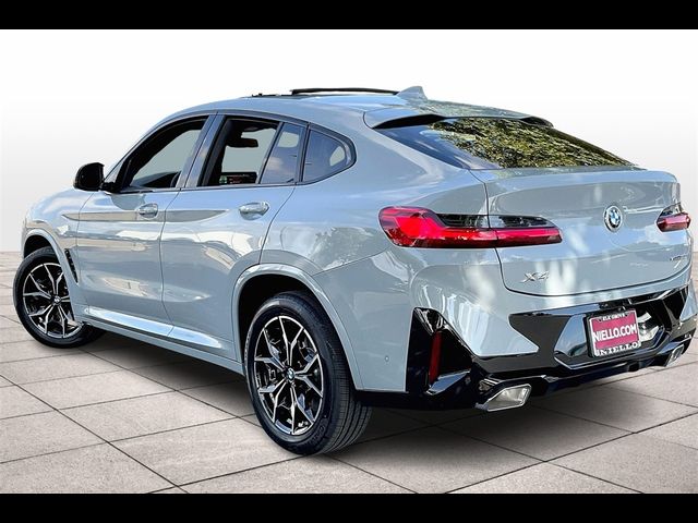 2025 BMW X4 xDrive30i