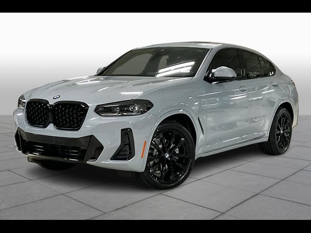 2025 BMW X4 xDrive30i