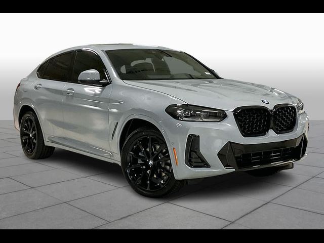 2025 BMW X4 xDrive30i