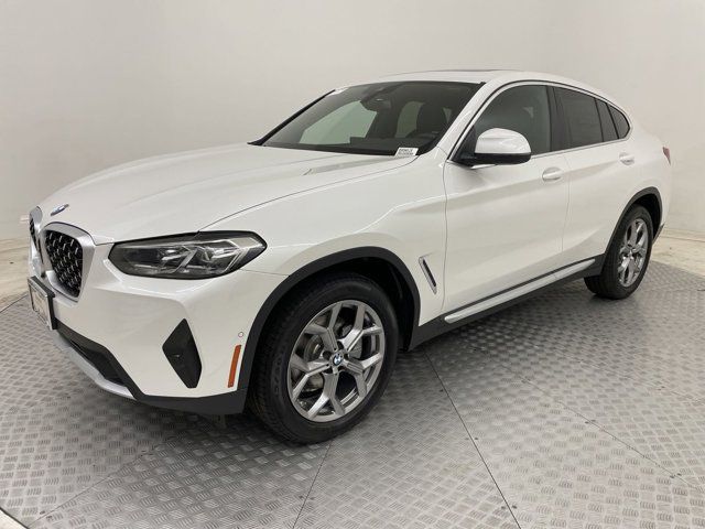 2025 BMW X4 xDrive30i