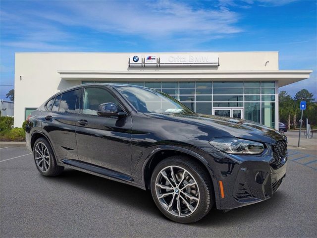 2025 BMW X4 xDrive30i