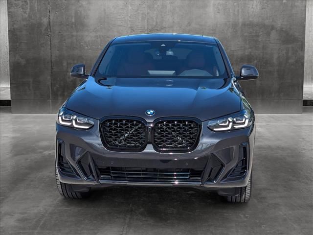 2025 BMW X4 xDrive30i