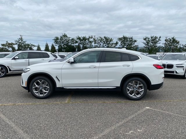 2025 BMW X4 xDrive30i