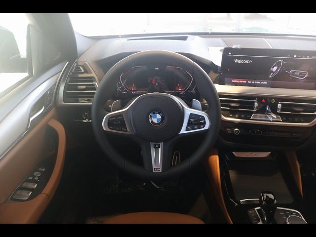 2025 BMW X4 xDrive30i