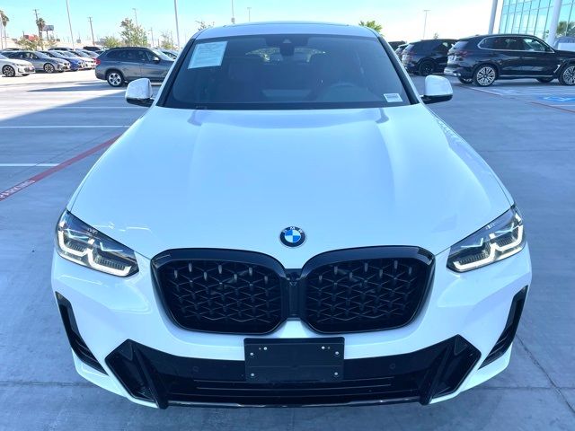 2025 BMW X4 xDrive30i