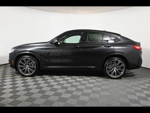 2025 BMW X4 xDrive30i