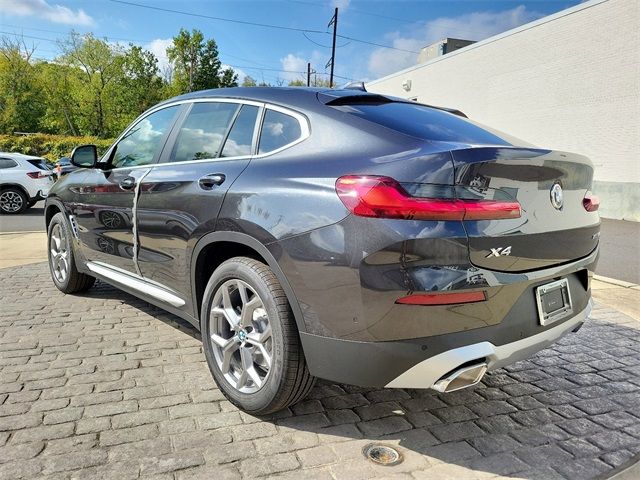 2025 BMW X4 xDrive30i