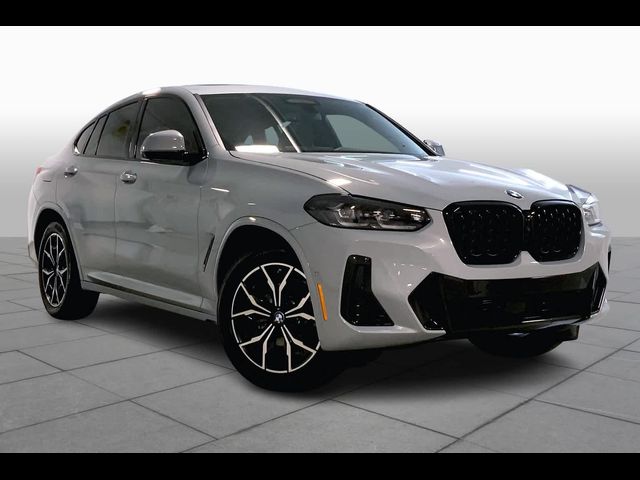 2025 BMW X4 xDrive30i