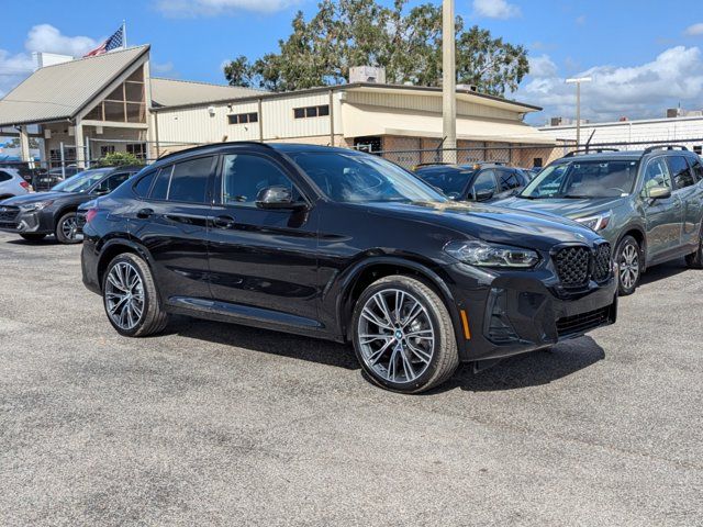 2025 BMW X4 xDrive30i