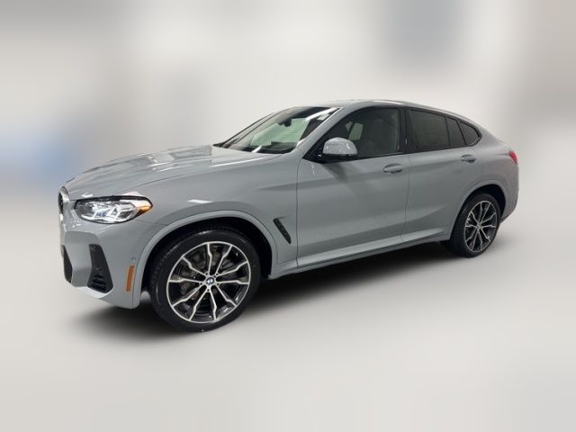 2025 BMW X4 xDrive30i