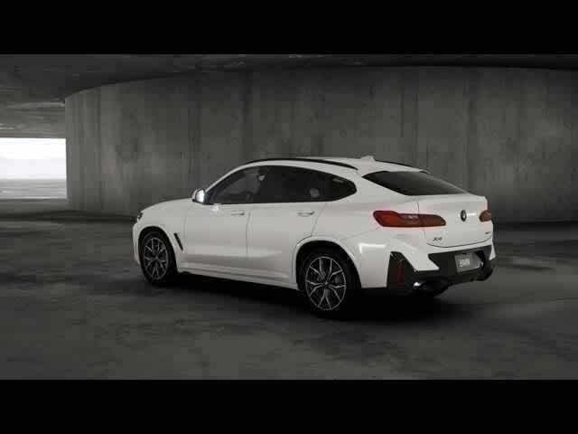 2025 BMW X4 xDrive30i