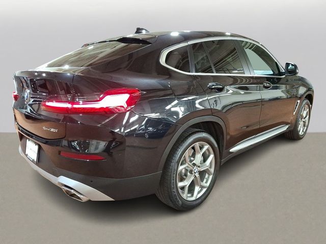 2025 BMW X4 xDrive30i