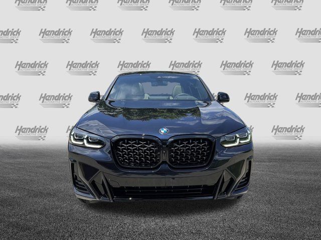 2025 BMW X4 xDrive30i