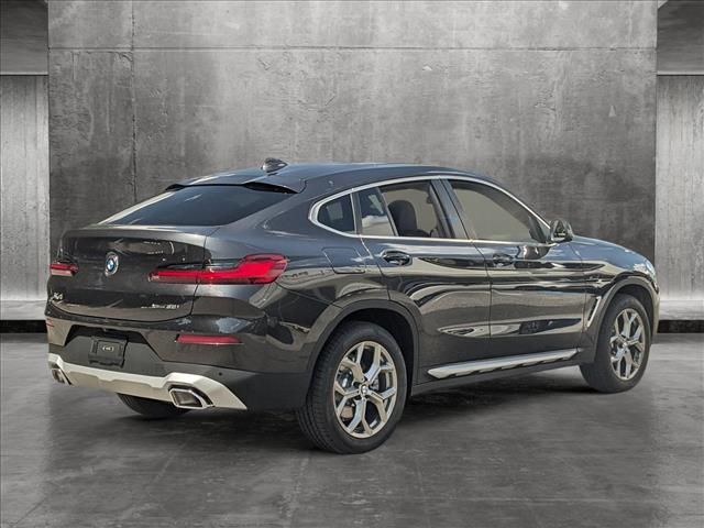 2025 BMW X4 xDrive30i