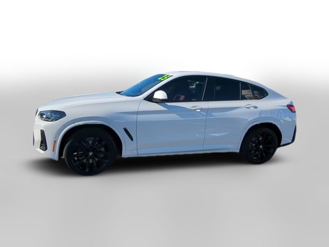 2025 BMW X4 xDrive30i