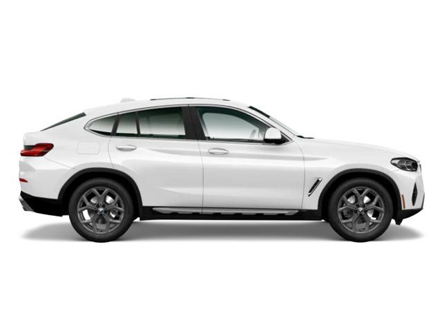 2025 BMW X4 xDrive30i