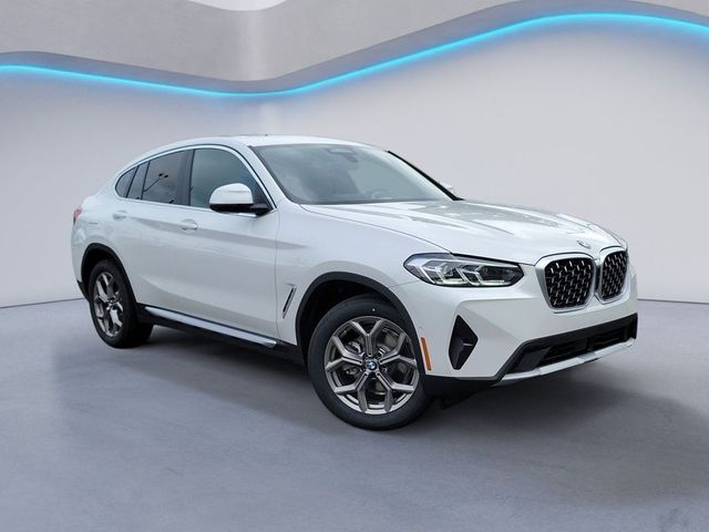 2025 BMW X4 xDrive30i