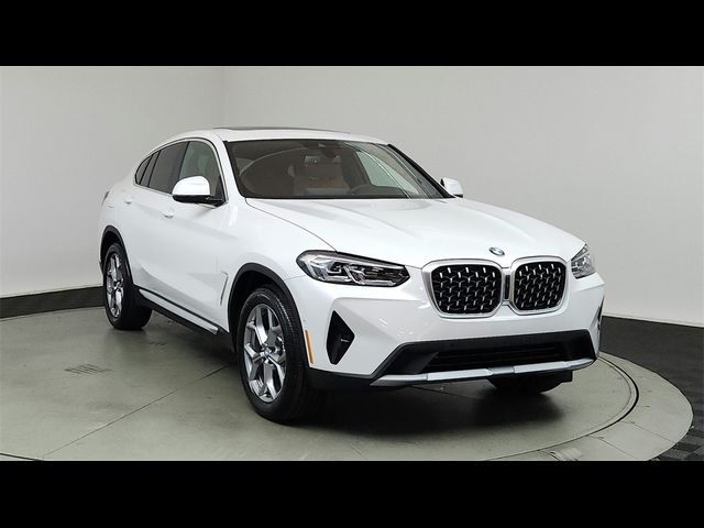 2025 BMW X4 xDrive30i