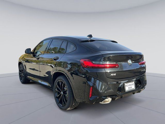 2025 BMW X4 xDrive30i