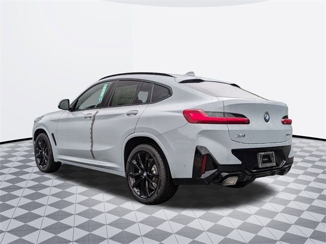 2025 BMW X4 xDrive30i