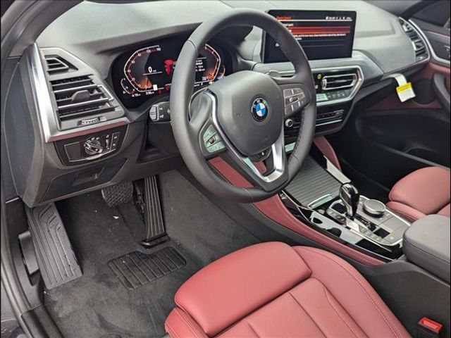 2025 BMW X4 xDrive30i