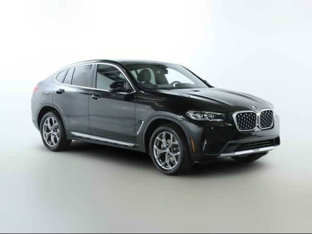 2025 BMW X4 xDrive30i