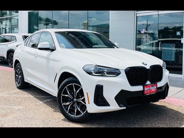 2025 BMW X4 xDrive30i