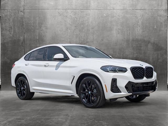 2025 BMW X4 xDrive30i