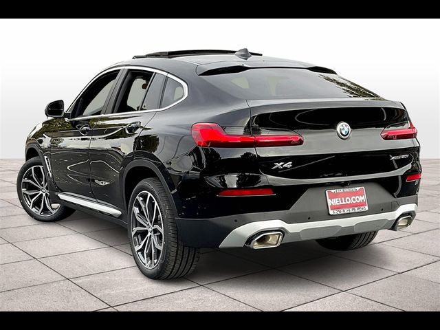 2025 BMW X4 xDrive30i