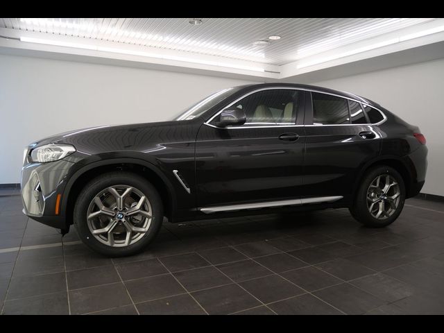 2025 BMW X4 xDrive30i