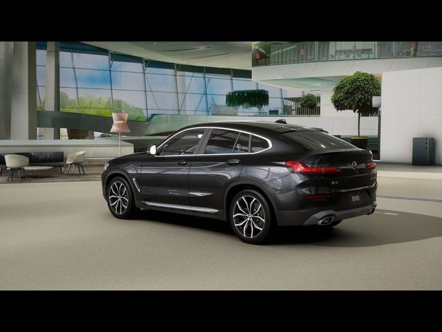 2025 BMW X4 xDrive30i