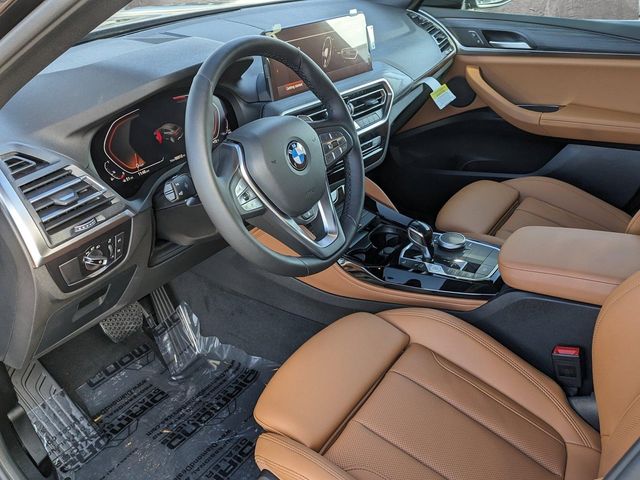 2025 BMW X4 xDrive30i