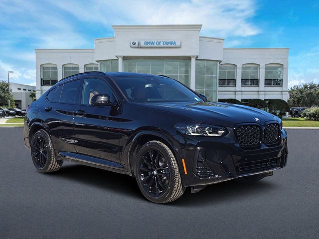 2025 BMW X4 xDrive30i