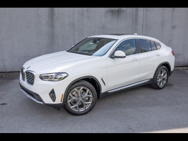 2025 BMW X4 xDrive30i