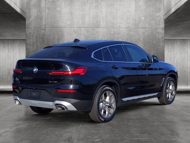 2025 BMW X4 xDrive30i