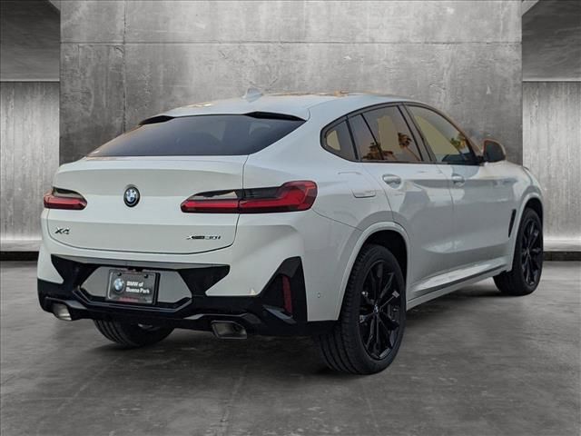 2025 BMW X4 xDrive30i