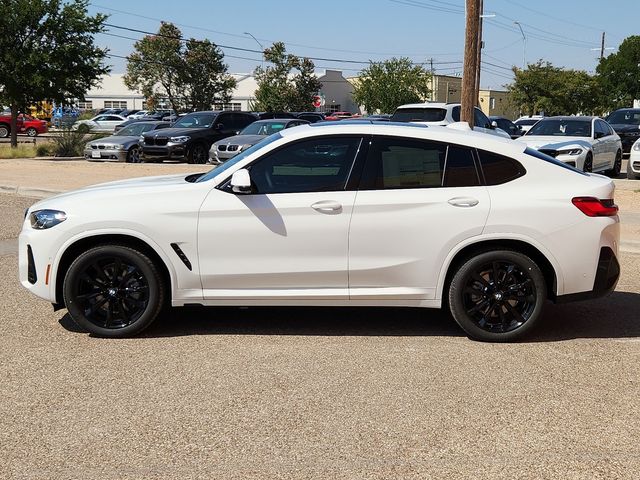 2025 BMW X4 xDrive30i