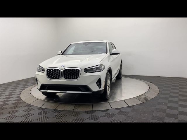 2025 BMW X4 xDrive30i