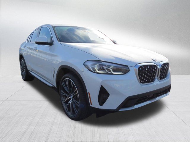 2025 BMW X4 xDrive30i