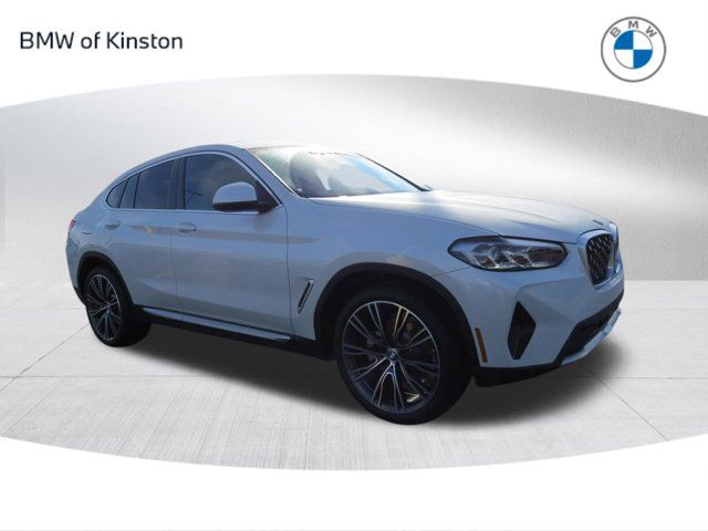 2025 BMW X4 xDrive30i