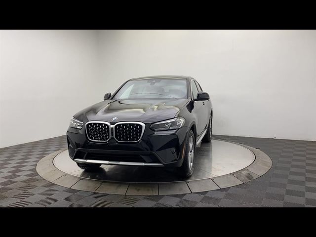 2025 BMW X4 xDrive30i