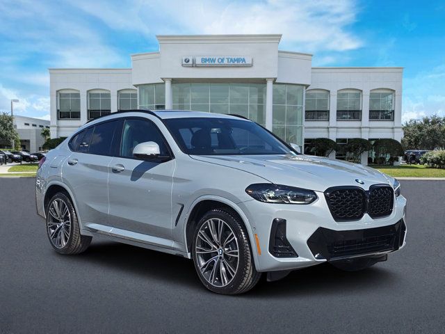 2025 BMW X4 xDrive30i