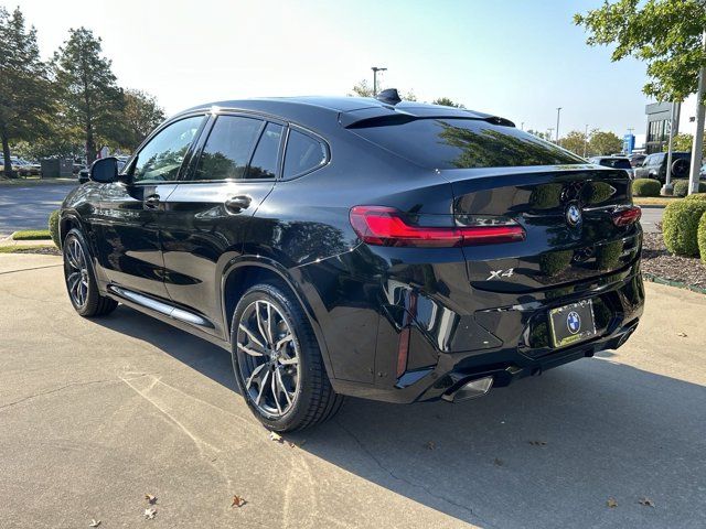 2025 BMW X4 xDrive30i