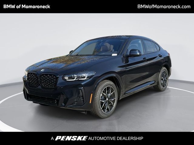 2025 BMW X4 xDrive30i