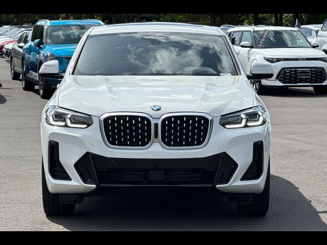 2025 BMW X4 xDrive30i